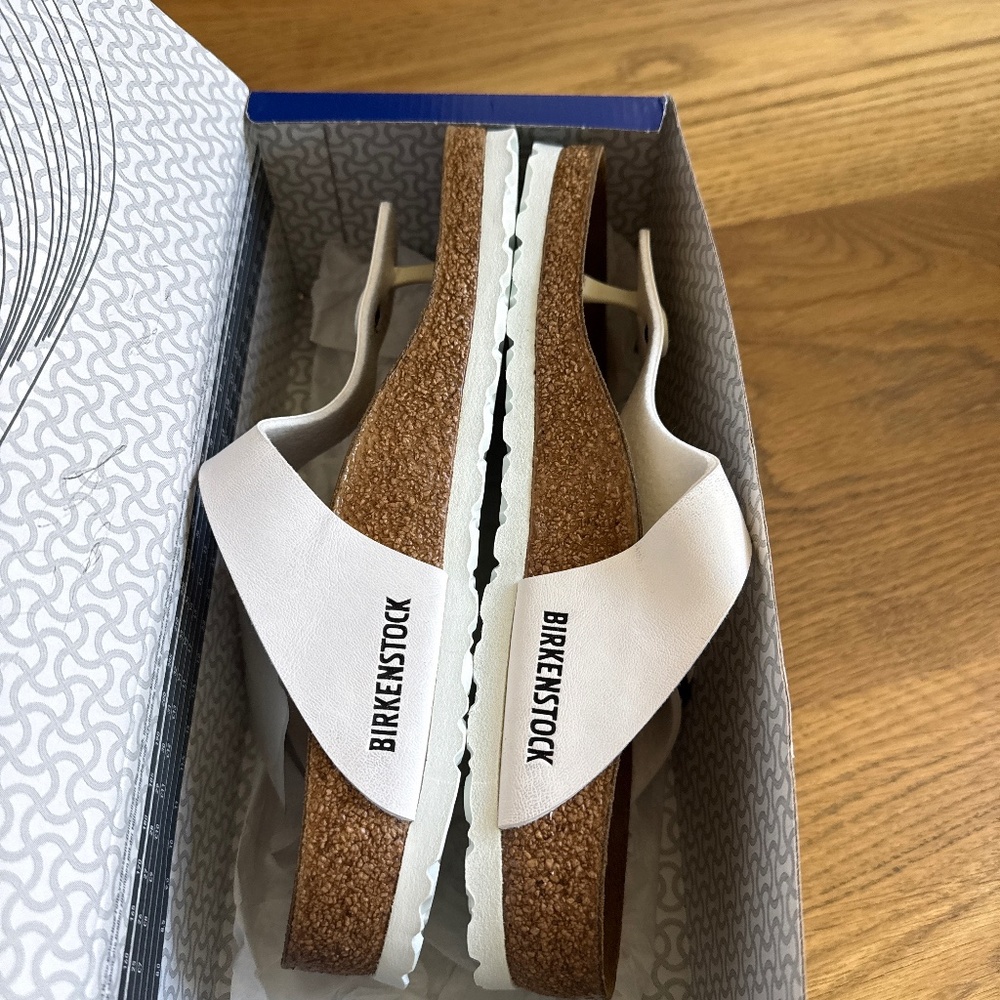 Never worn Birkenstock sandals